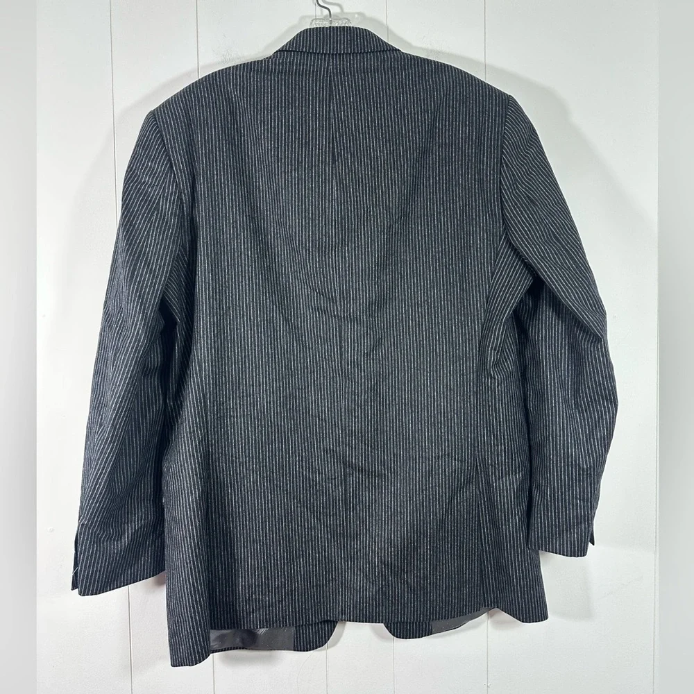 Calvin Klein Mens Gray Wool Cashmere Pinstriped Suit Sz 41R & Pants Sz 36x30